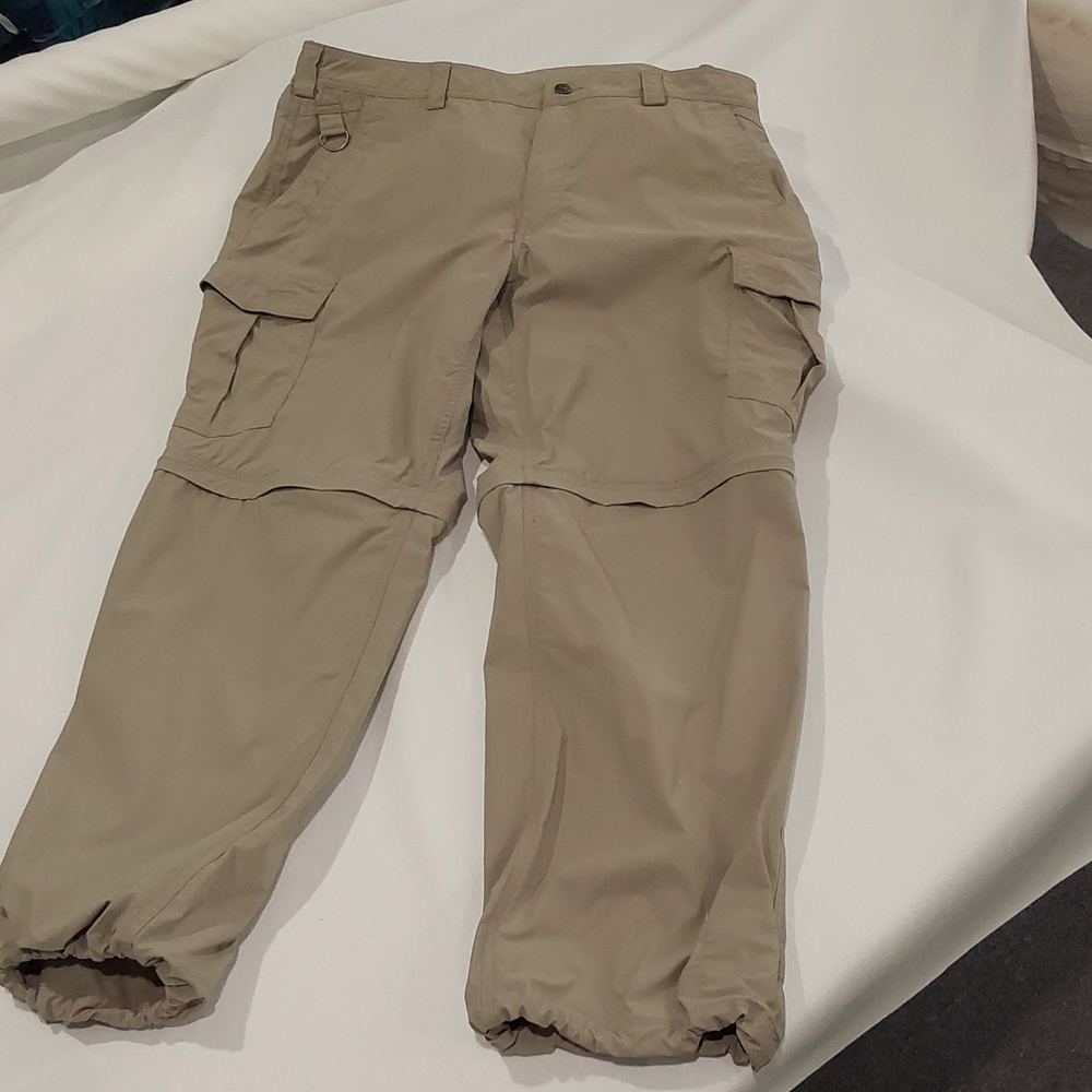 Convertible pants/shorts